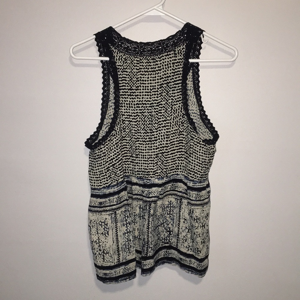 Lucky Brand Beautiful Patterned Tank - Picture 4 of 5